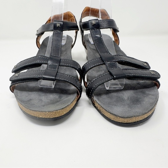 TAOS Wanderer Wedge Sandals - Picture 2 of 10